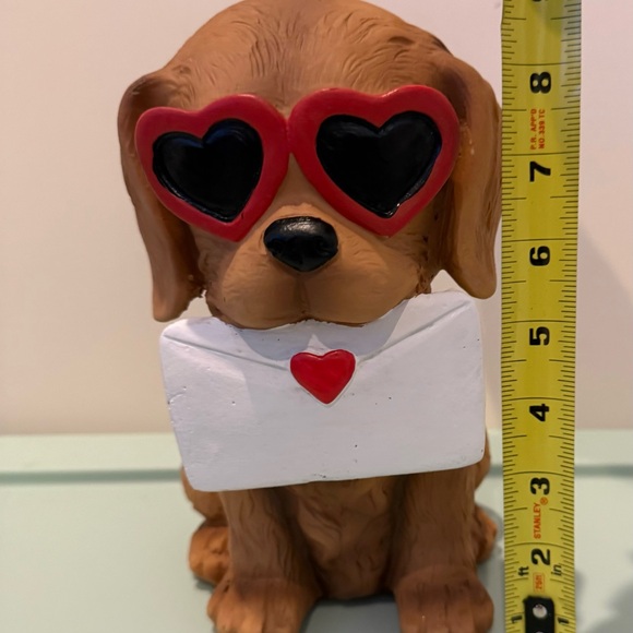 Adorable Heart Sunglasses Puppy Valentine’s Day Figurine - NWT - Picture 8 of 8
